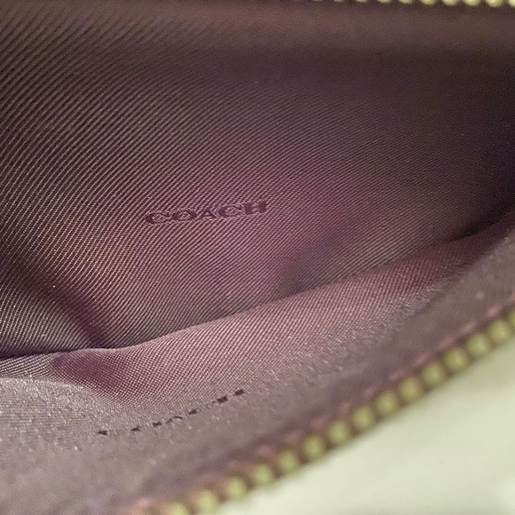 Coach Leather Belt Bag - Souvenir Pins - Picture 5 of 5